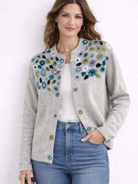 Y2K Floral Embroidered Cardigan Silk Wool Cottagecore Soft Girl Sweater L